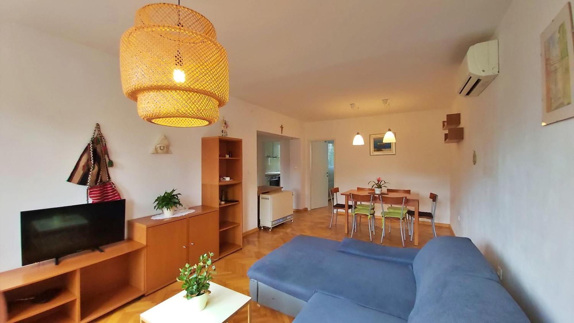 Apartment Anita オミシュ 部屋 写真